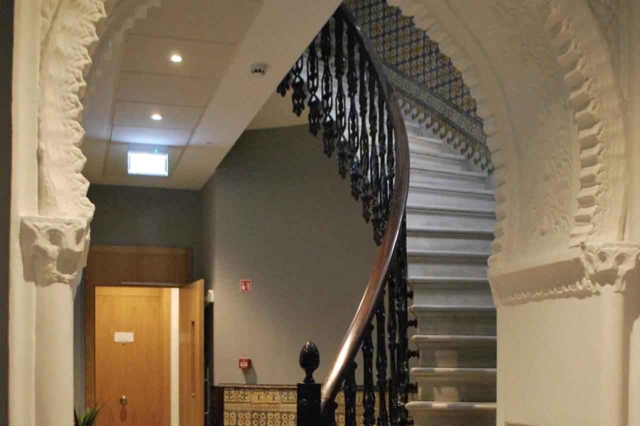 Delightful City Centre Studio Clarendon Apartment - Grand Central House ジブラルタル エクステリア 写真